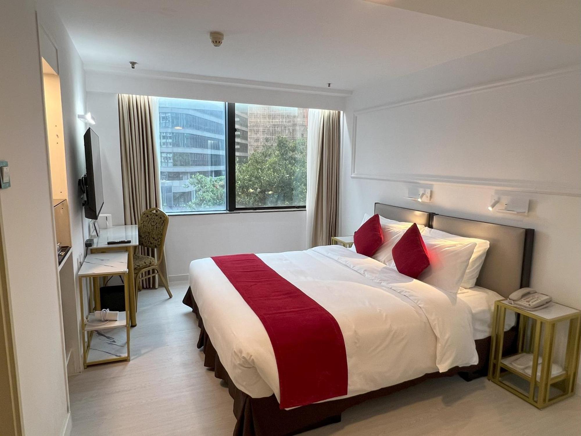 Best Western Plus Tsim Sha Tsui 4*