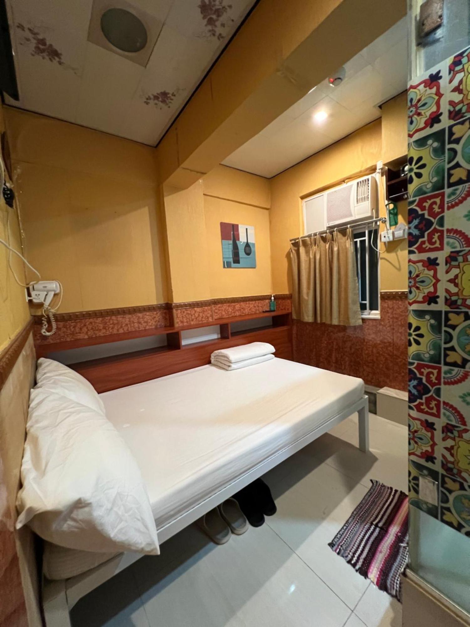 3d - Dragon Hostel *