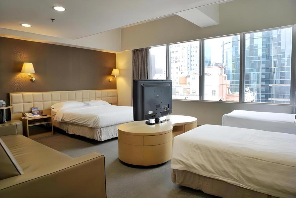 H1 Hotel 3*