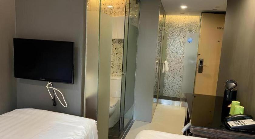Hotel J Link Hong Kong