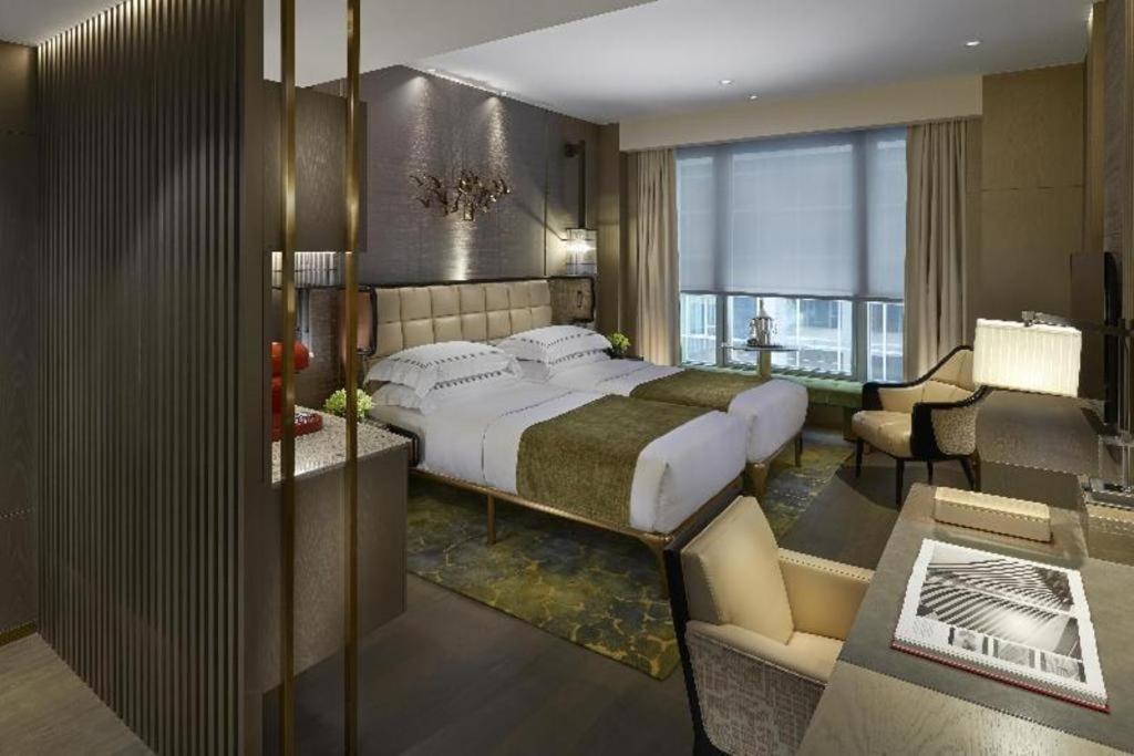 The Landmark Mandarin Oriental, Hotel