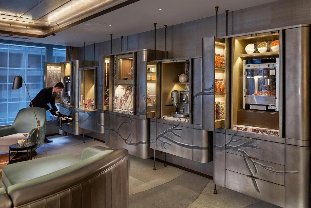 The Landmark Mandarin Oriental, 5* Hongkong
