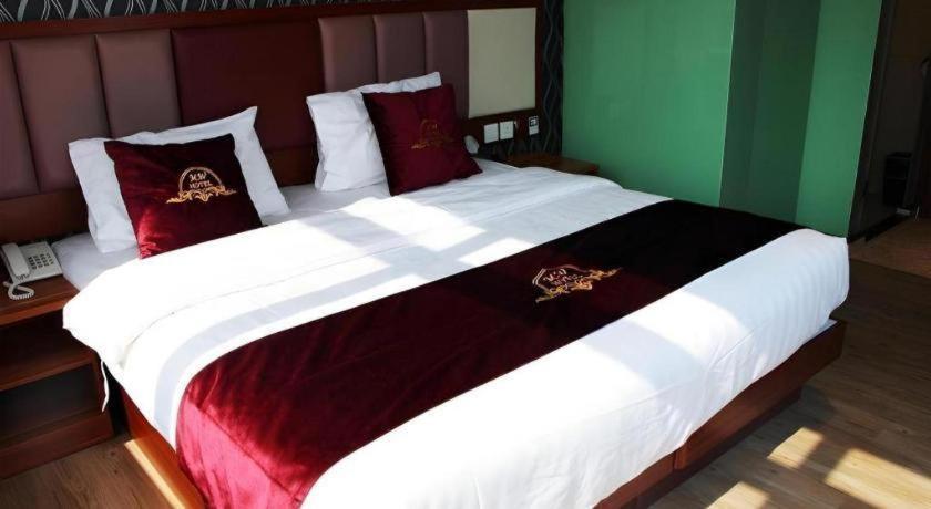Metro Winner Hotel