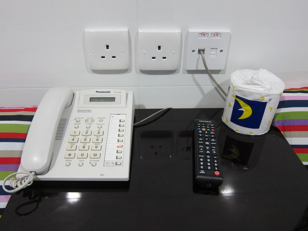 Delta Lounge
