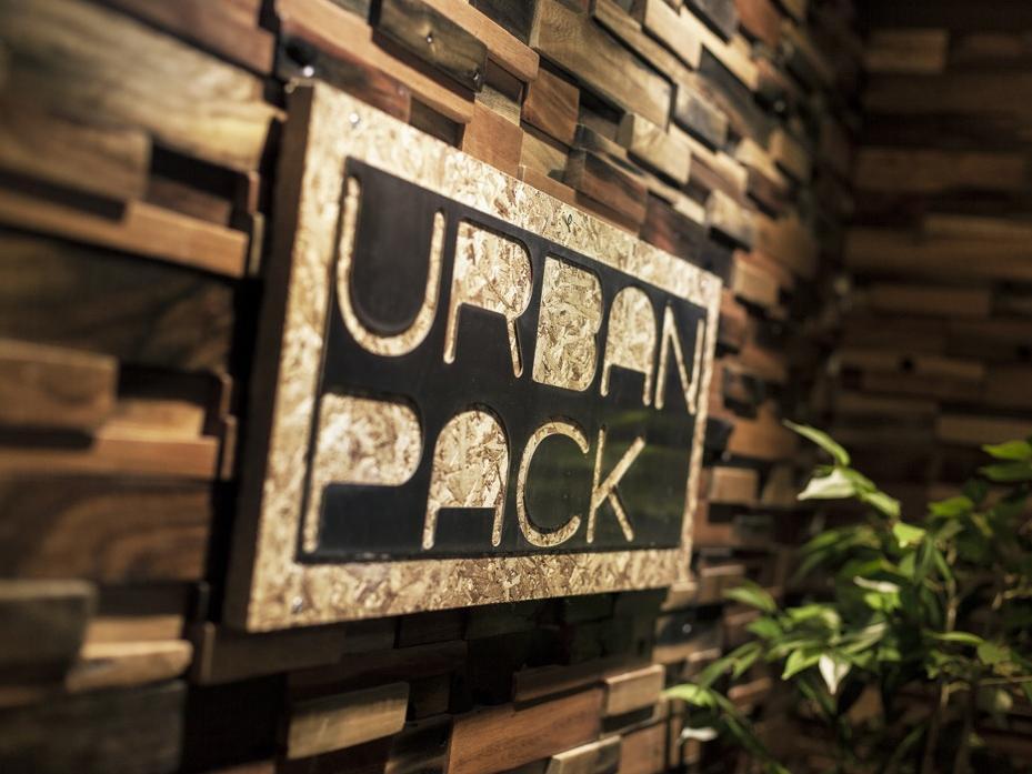 Asrama Urban Pack