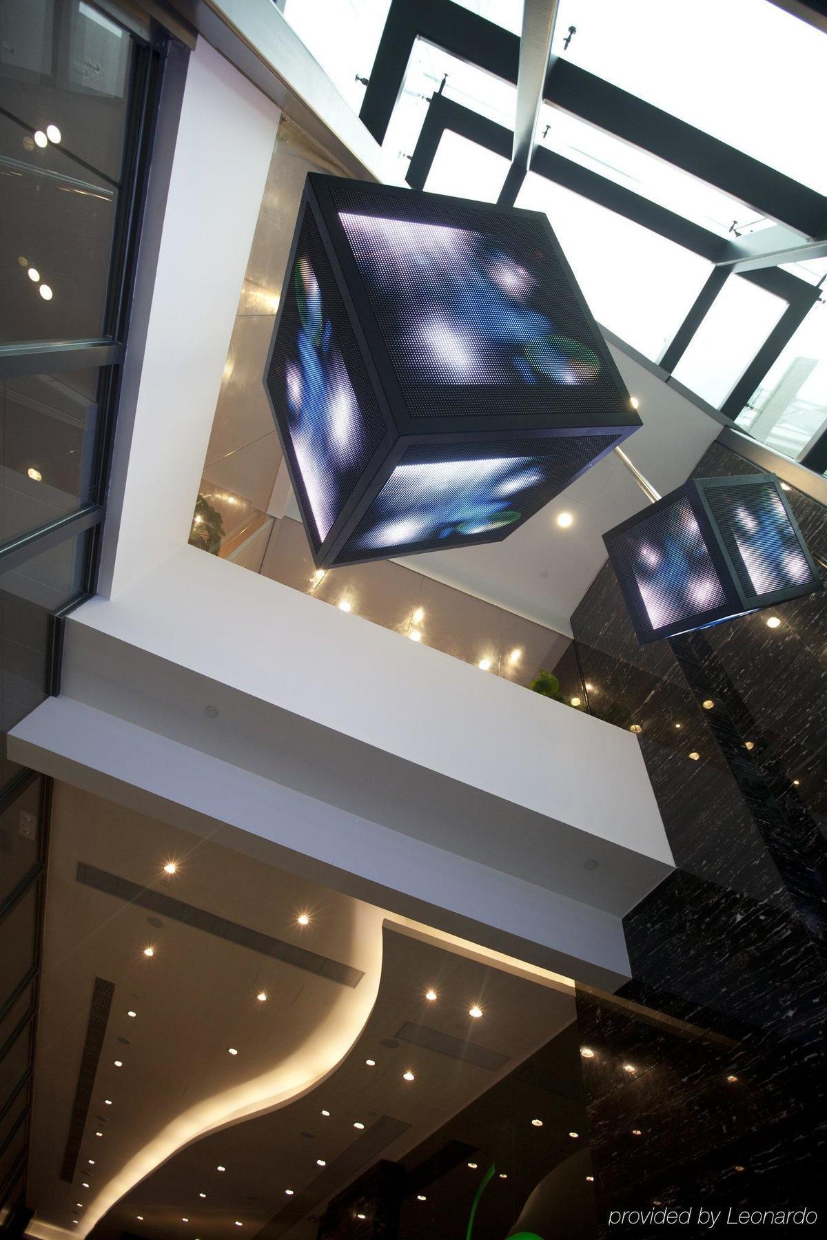 Hotel Dorsett Kwun Tong, 4*