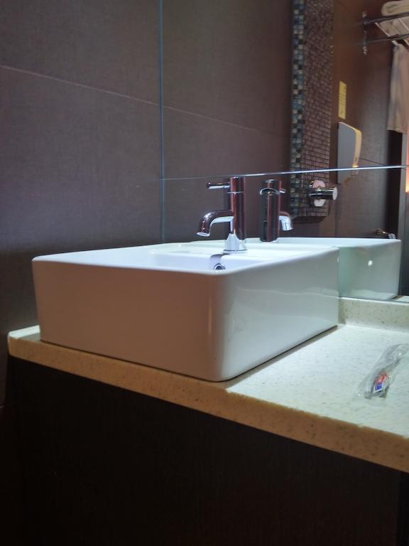 A3 Hotel 3*