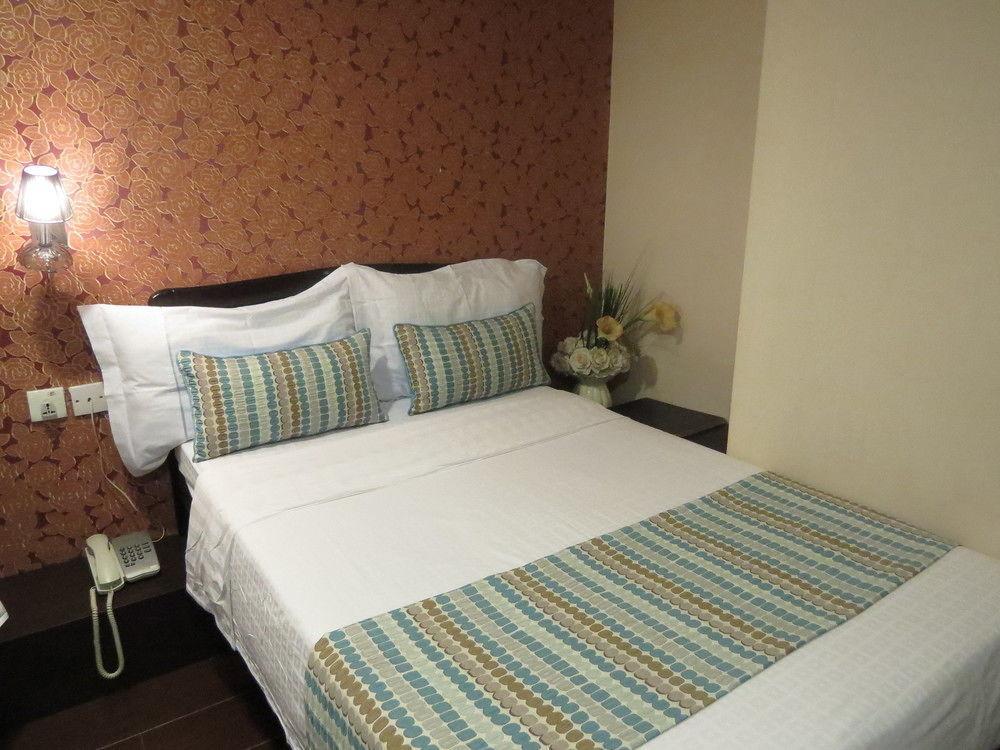 Guest house California 2*