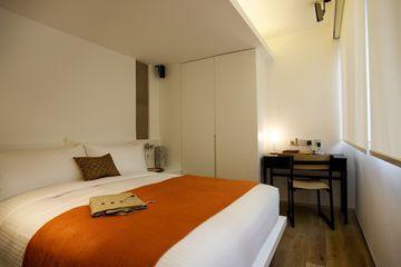 V Causeway Bay Aparthotel
