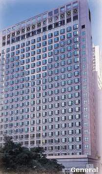 Newton Hotel 4*