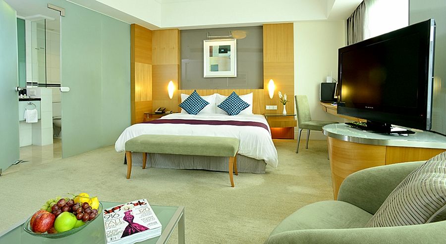 Metropark Causeway Bay Hotel 4*