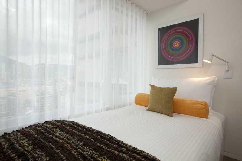 Ovolo West Kowloon Hotel 4*