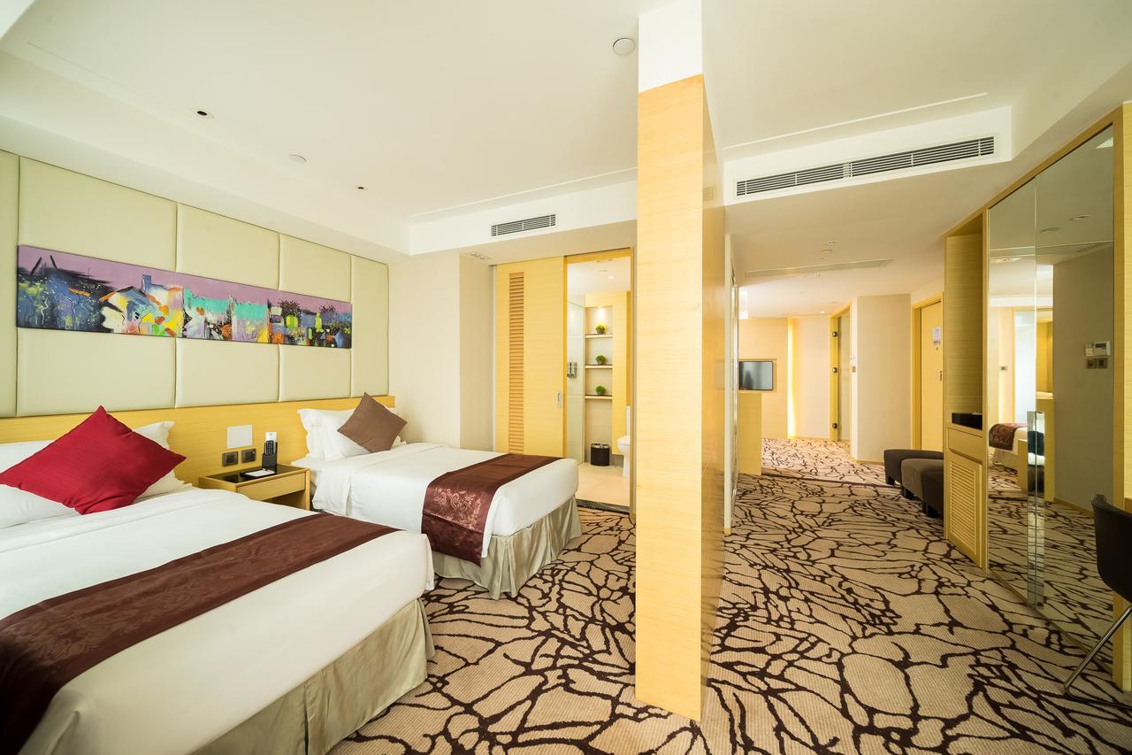 Eco Tree Hotel 4*