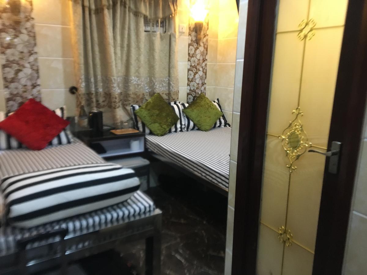 Ranjeet Guest house Hong Kong