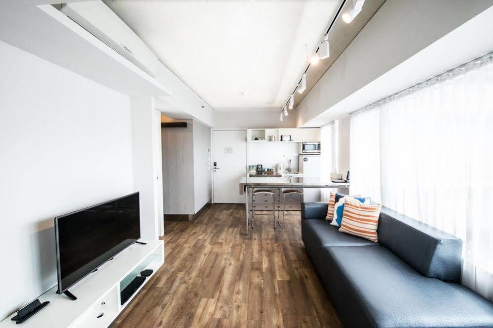 Ovolo West Kowloon Hotel 4*