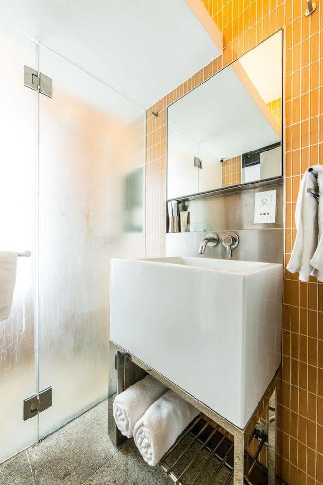Hotel Ovolo West Kowloon 4*
