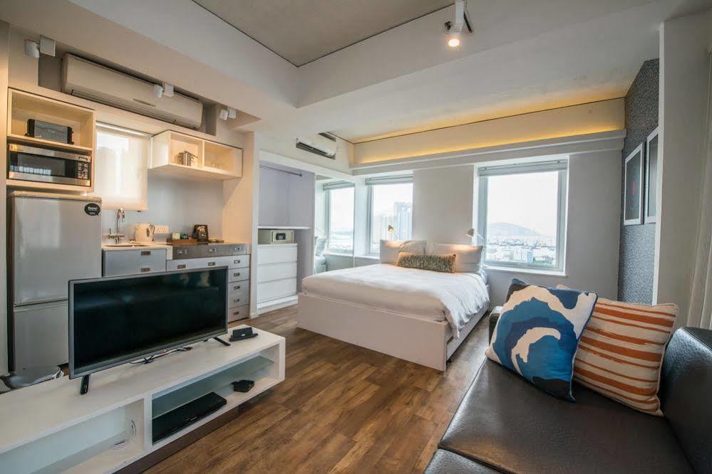 Ovolo West Kowloon Hotel 4*