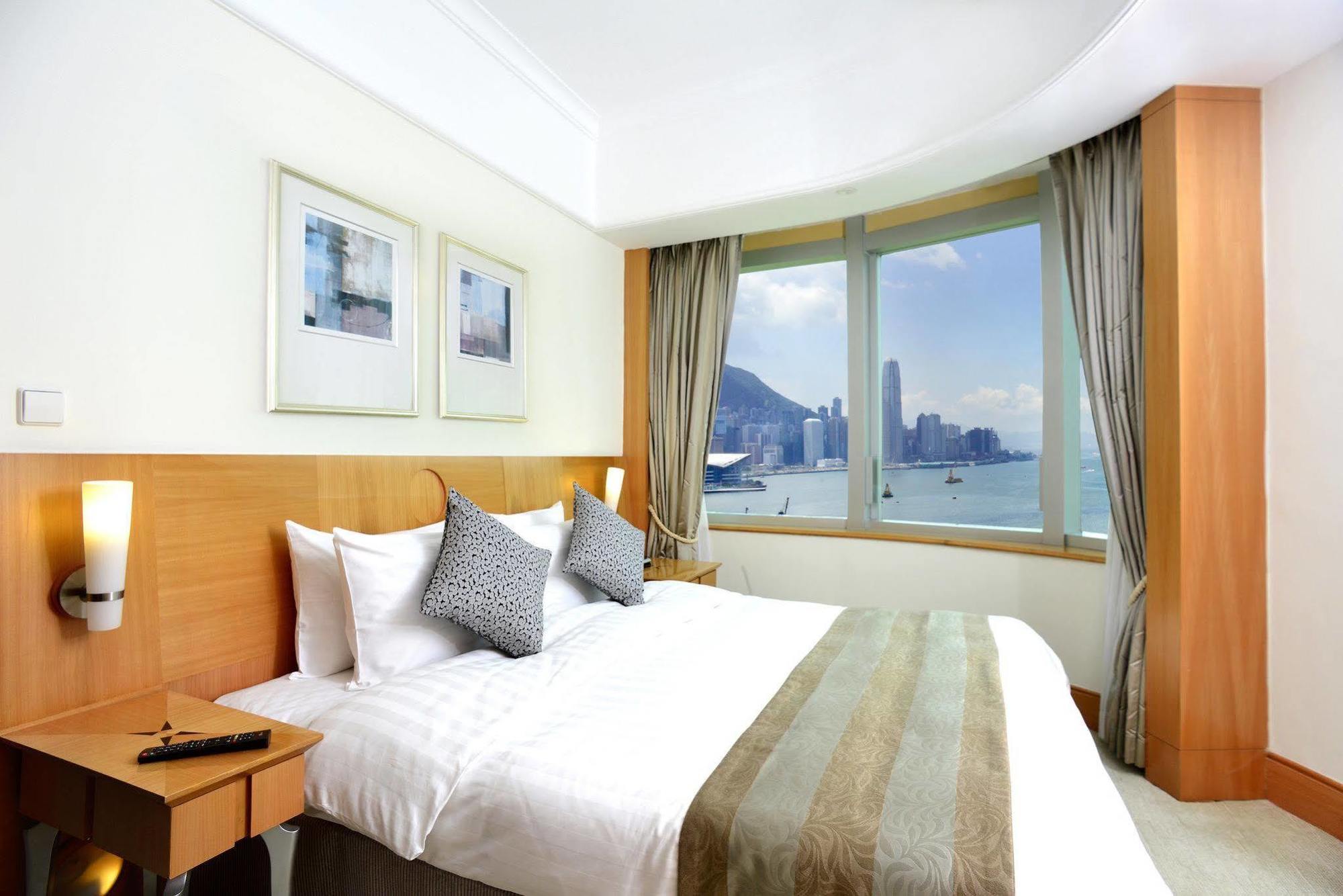 Hotel Metropark Causeway Bay 4*