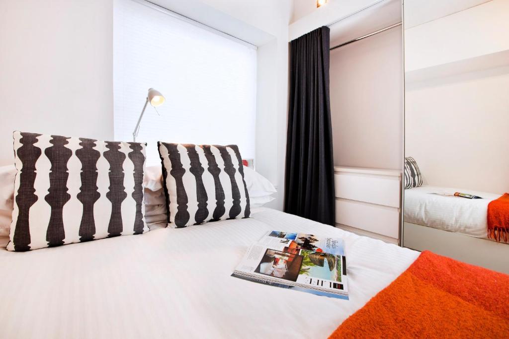 Ovolo West Kowloon Hotel 4*