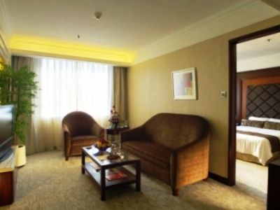 Metropark Kowloon Hotel