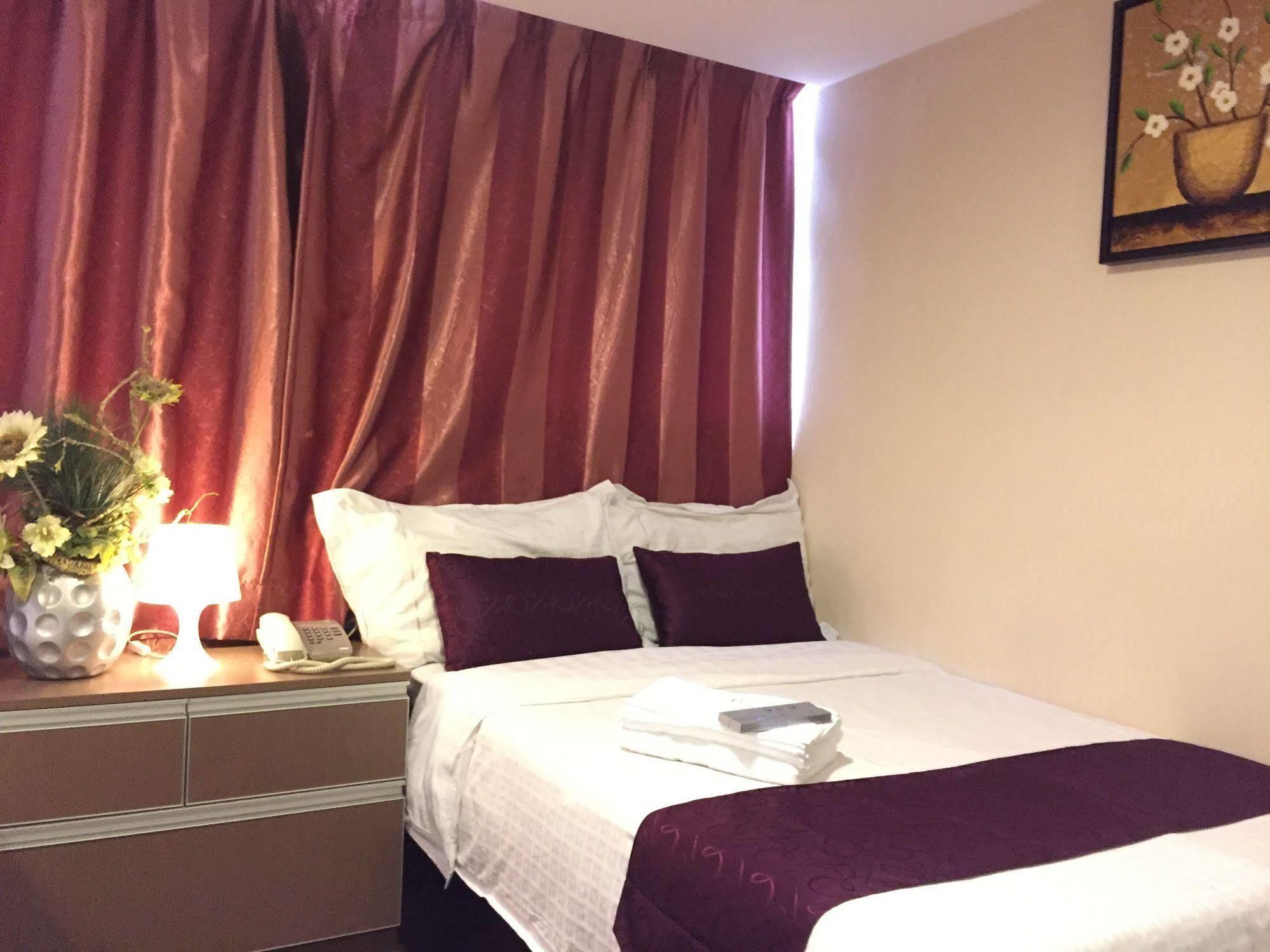 California Guest house 2*