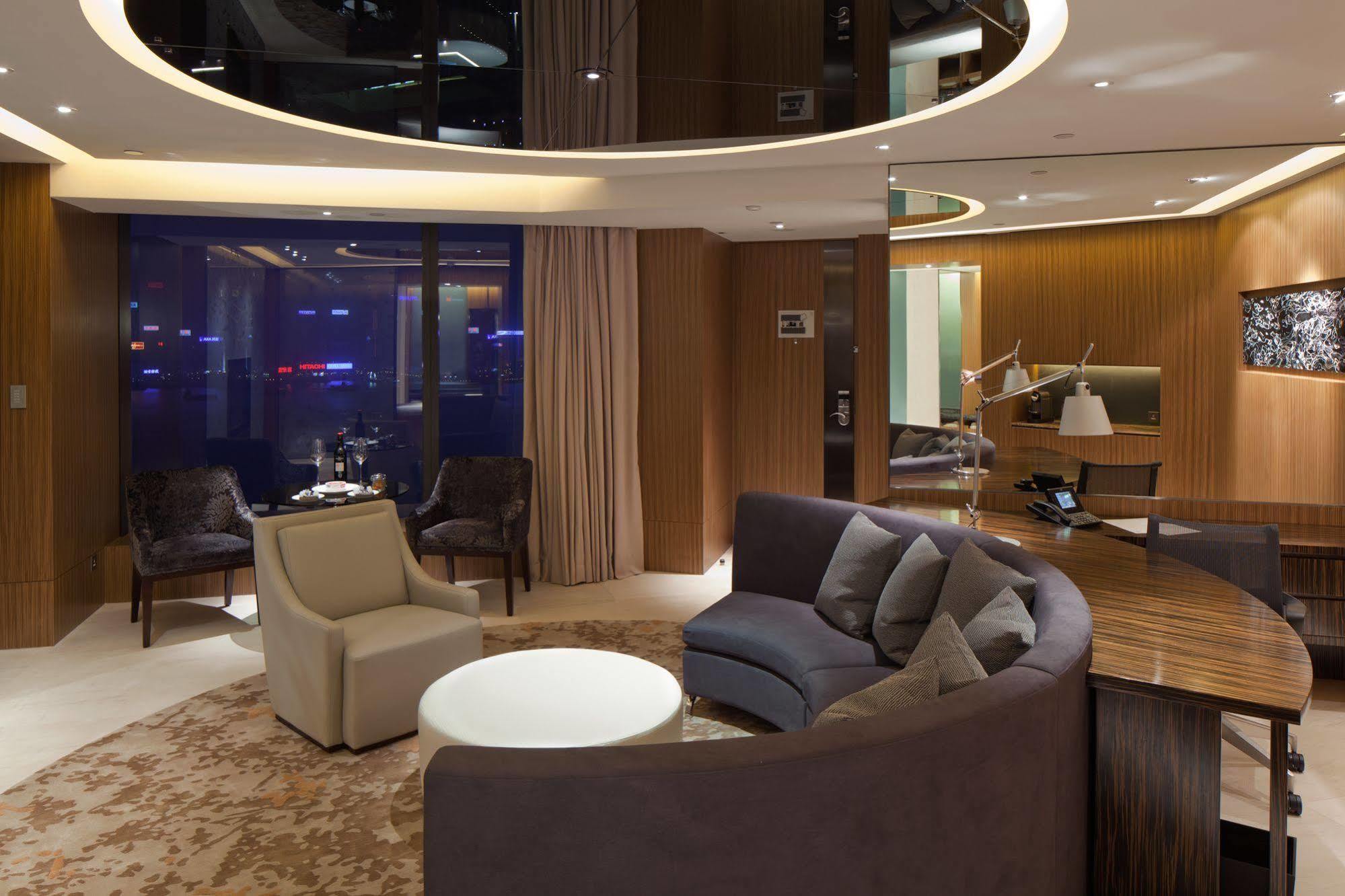 Icon 5* Hong Kong