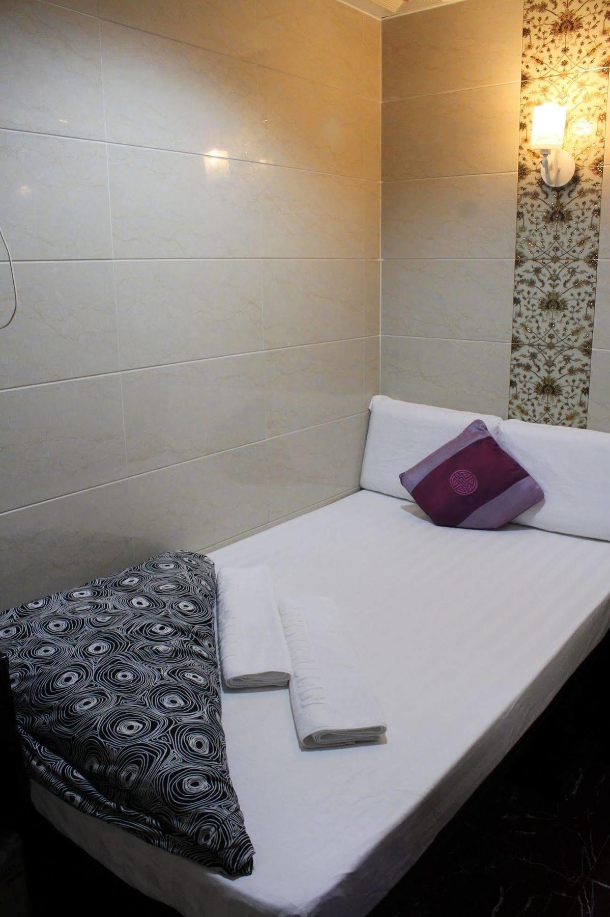 Russian Guest house Hong Kong