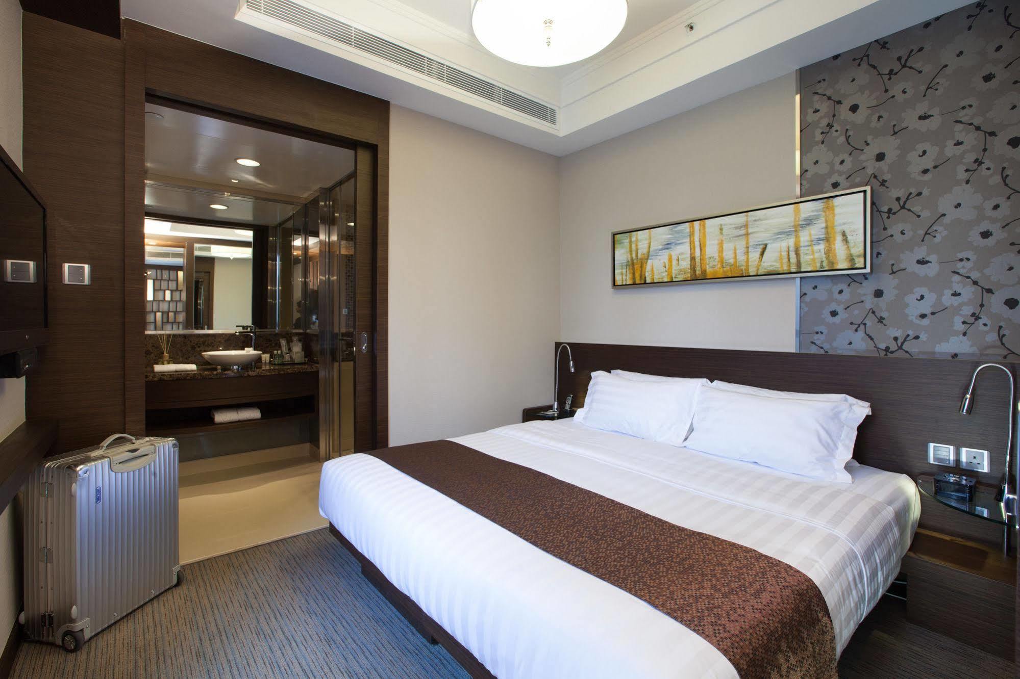 Rosedale Kowloon 4*