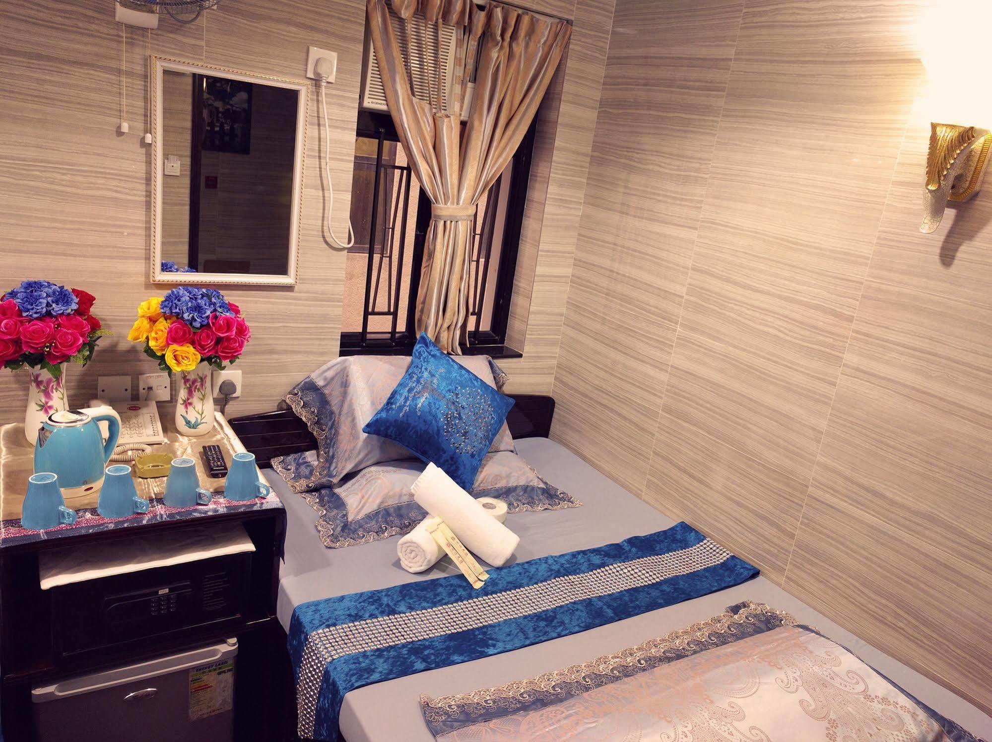 Guest house Days Block D