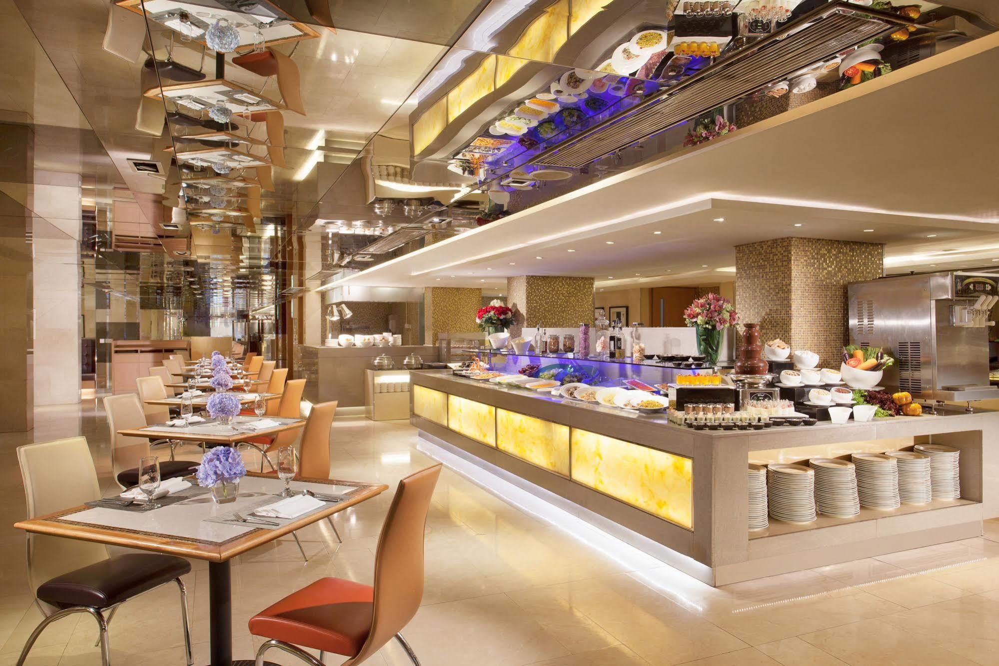 Park Hotel