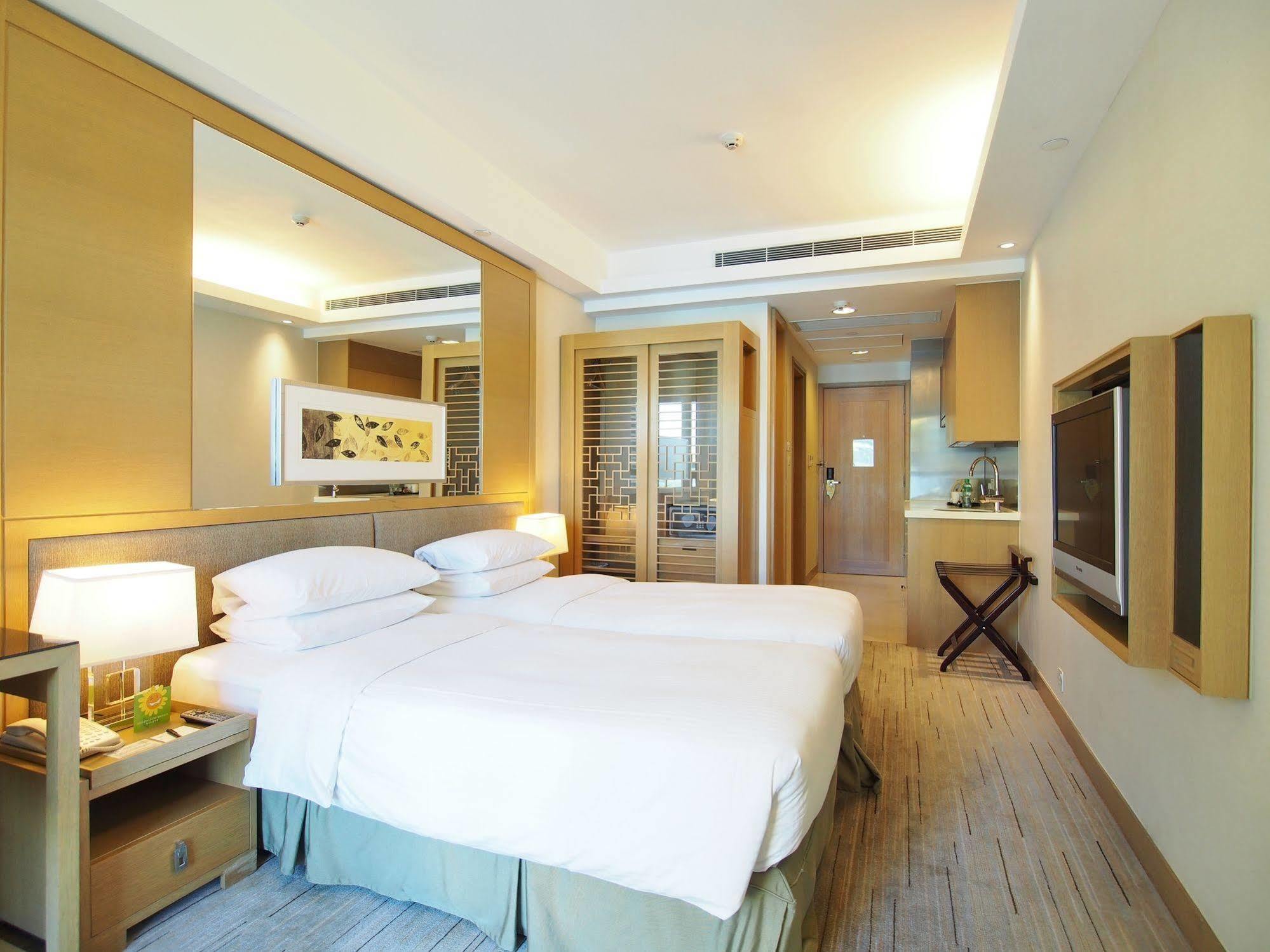 Royal View 4*