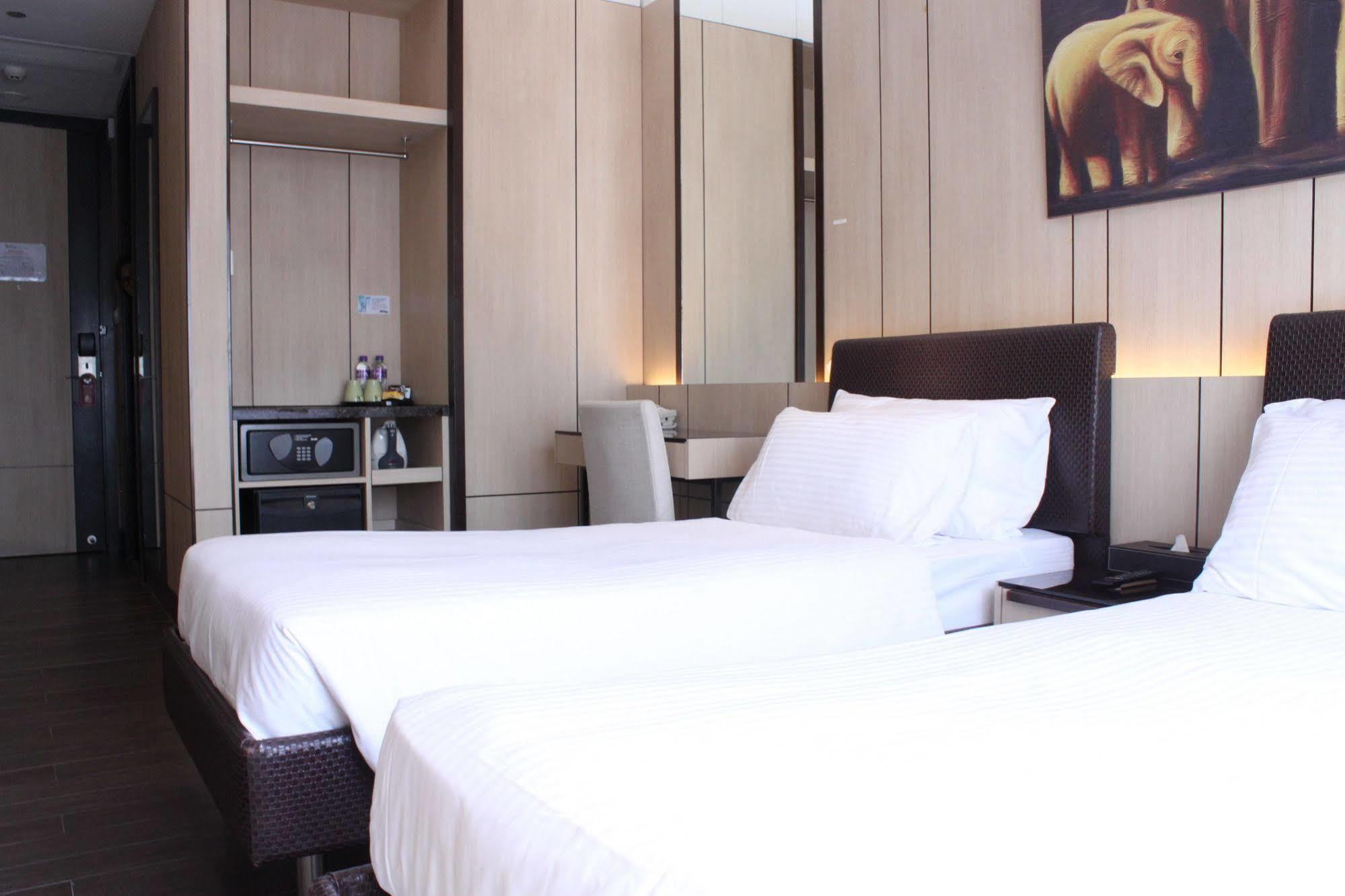 Noah's Ark & Resort