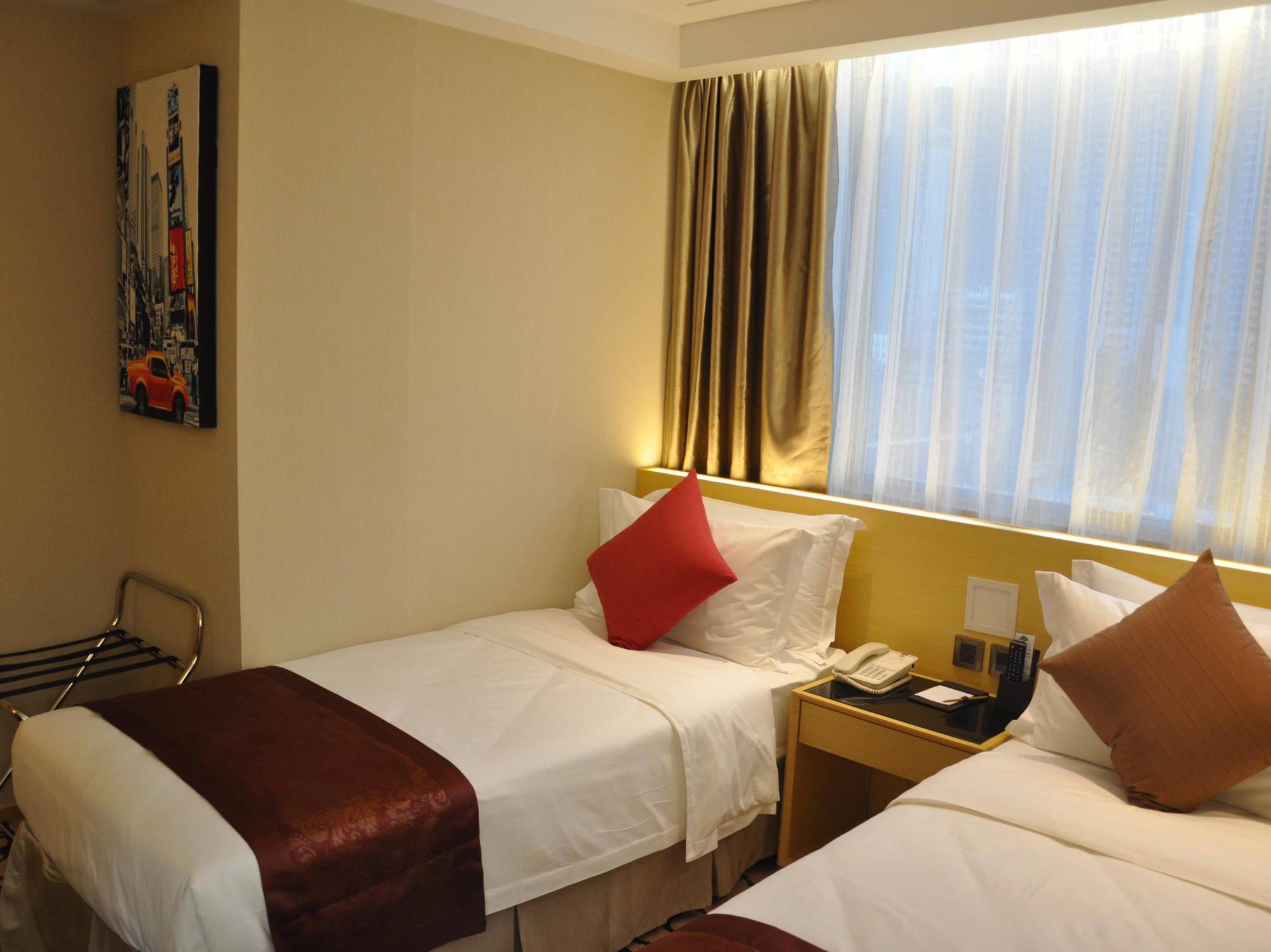 Hotel Eco Tree 4*