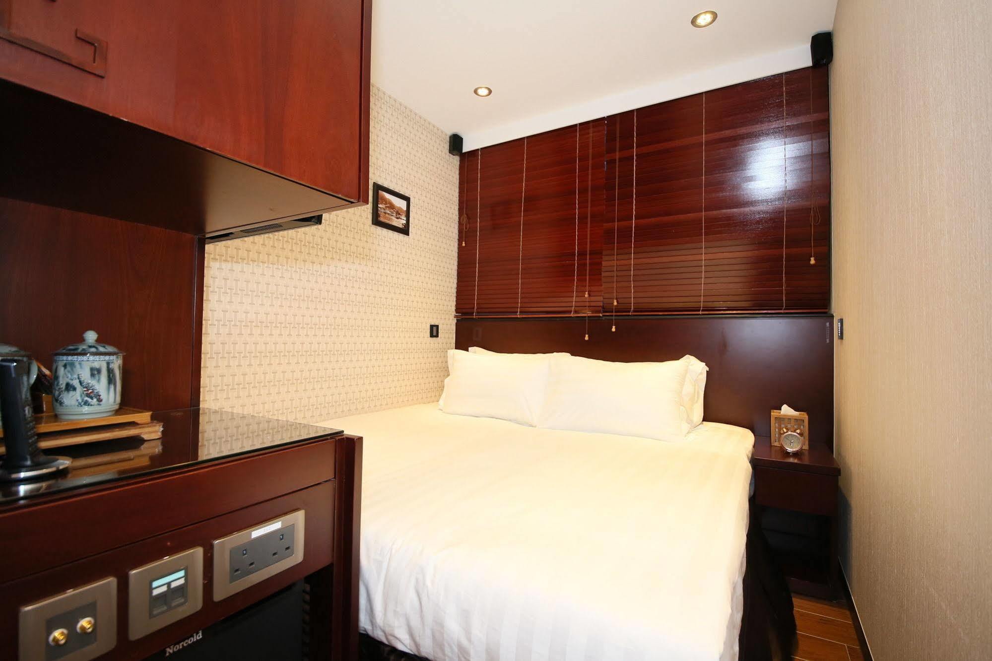 The Shai Red - Formerly Mingle In The Shai Hotel Hong Kong