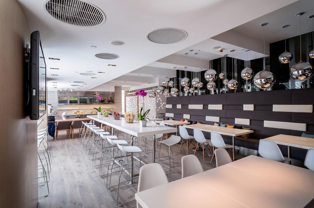 Ovolo West Kowloon