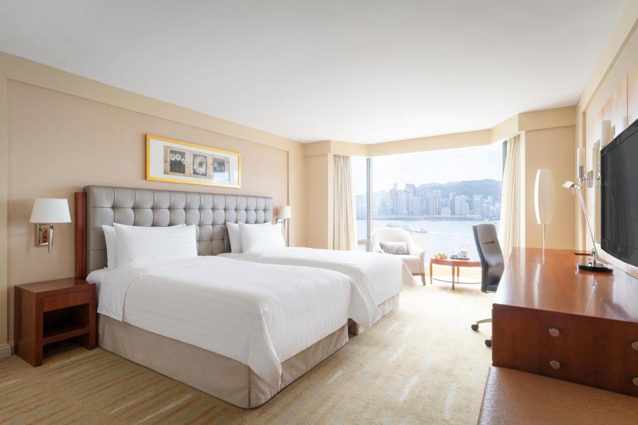 Hotel Kowloon Shangri-la, 5*