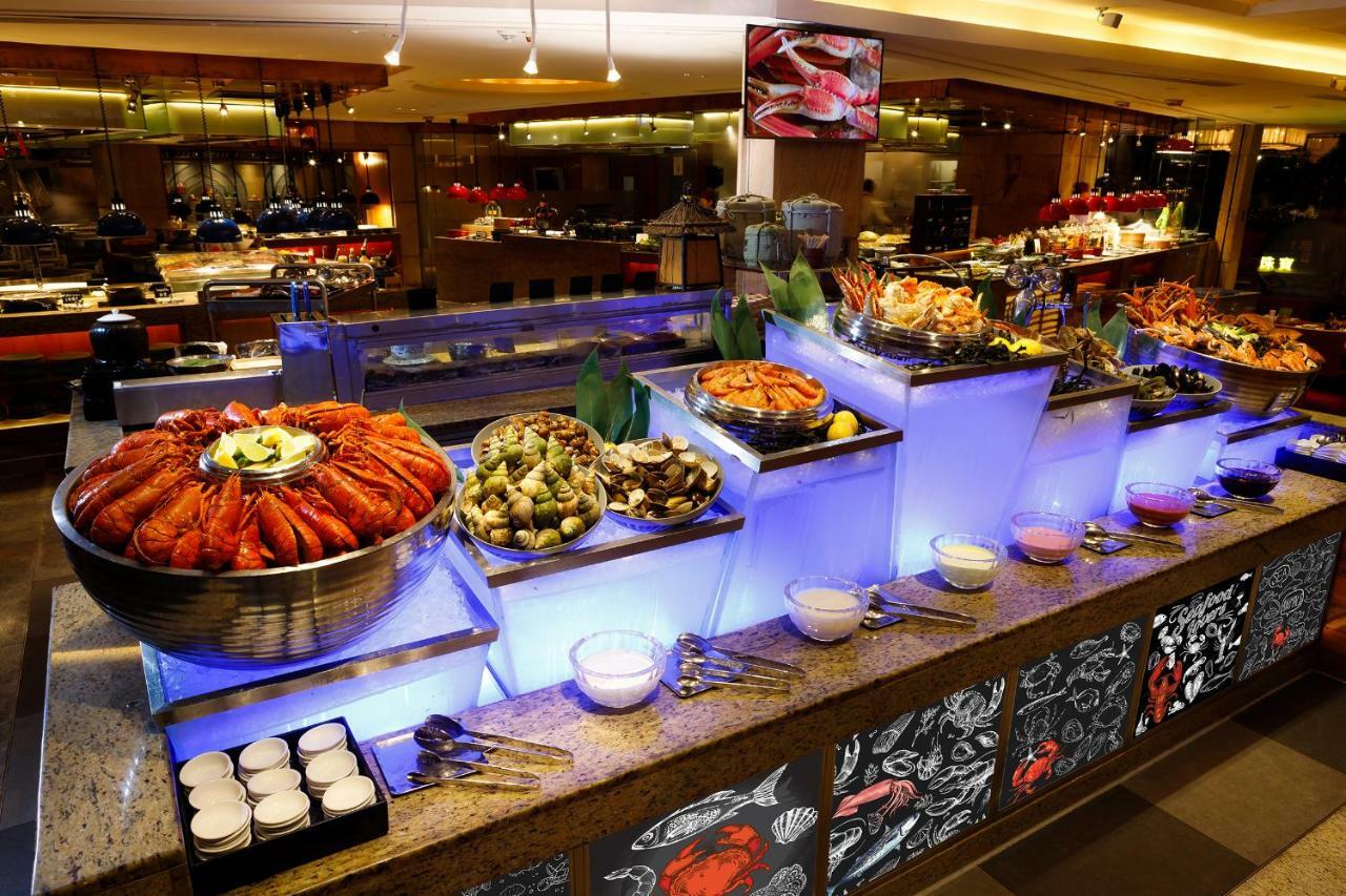 Hotel Kowloon Shangri-la, 5*