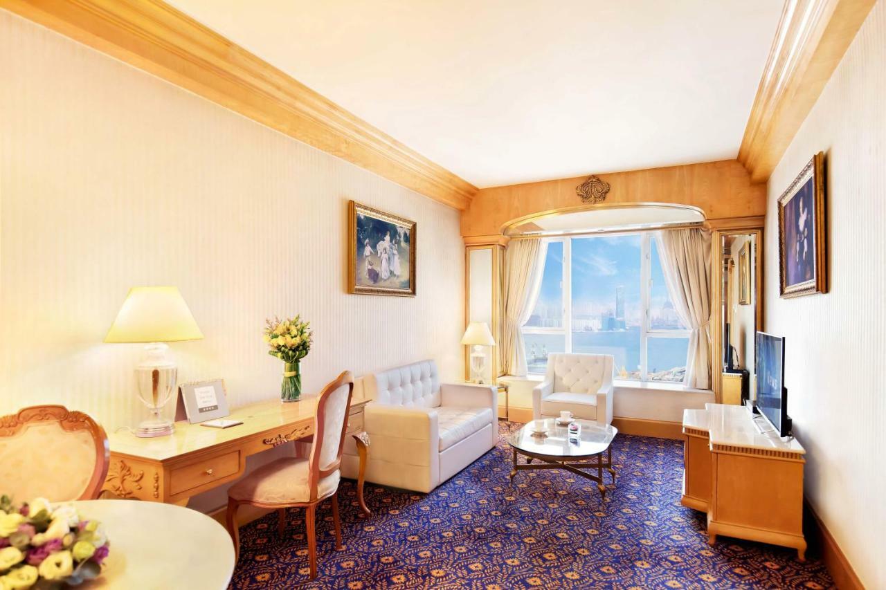 Regal 5*
