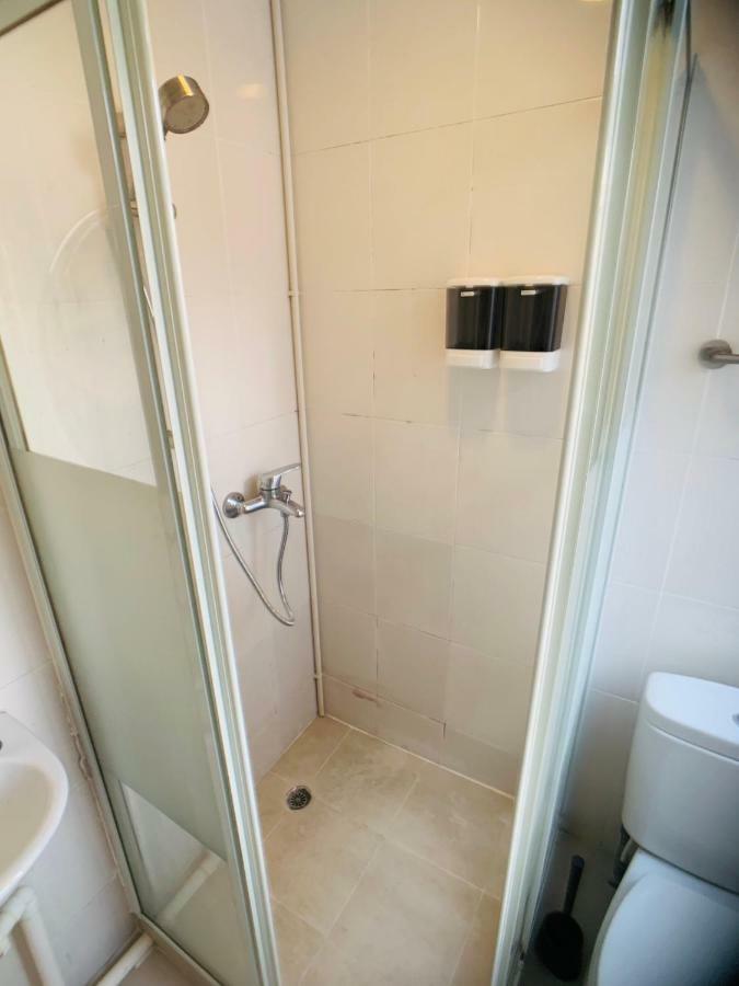Big Wave Travel Guest house *