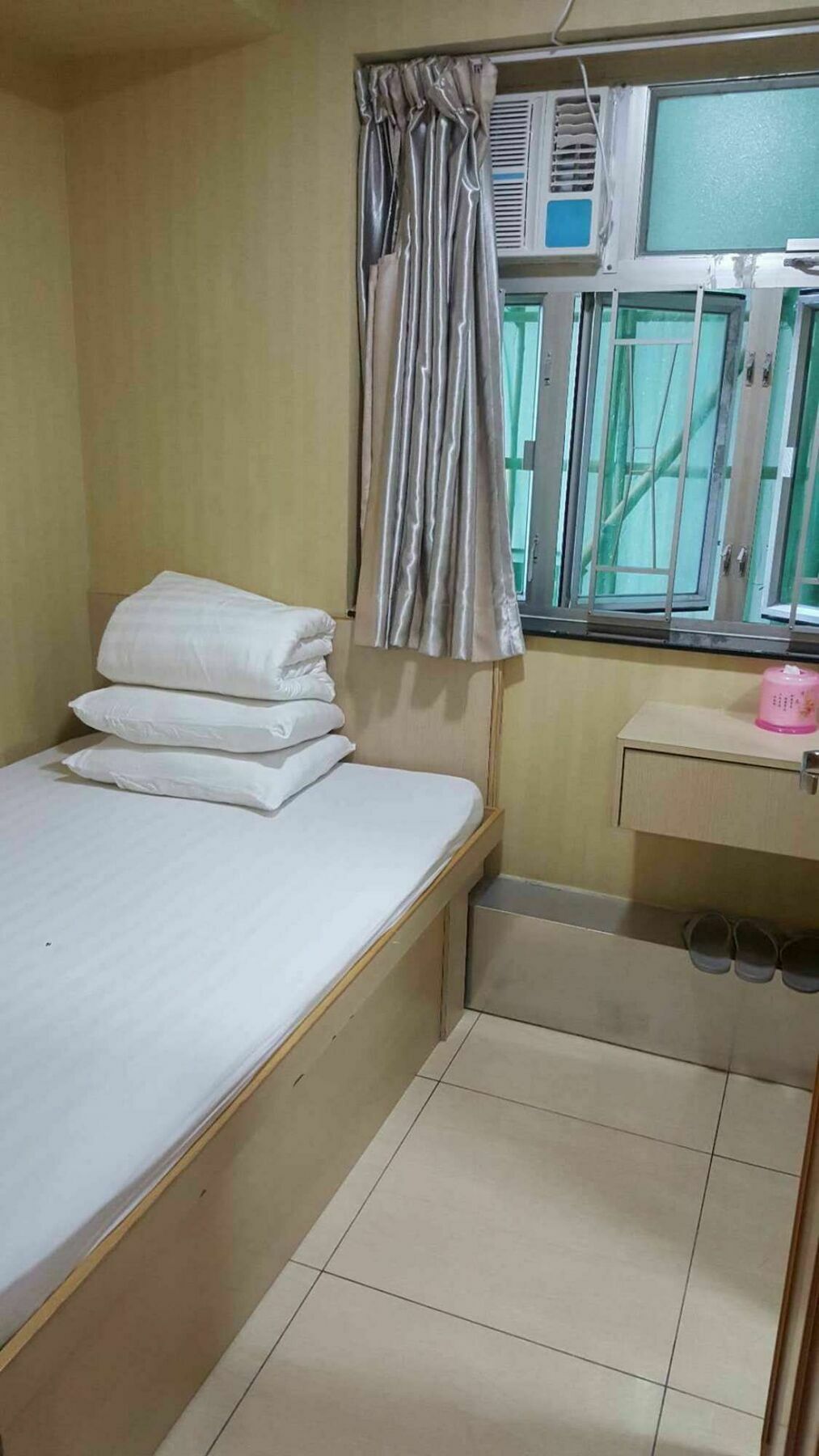 Lung Wa Guest house *
