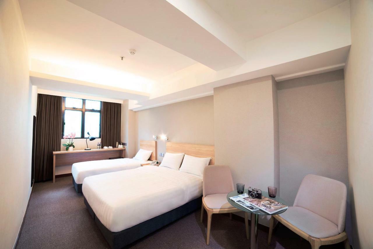 Minimal Avenue 3*