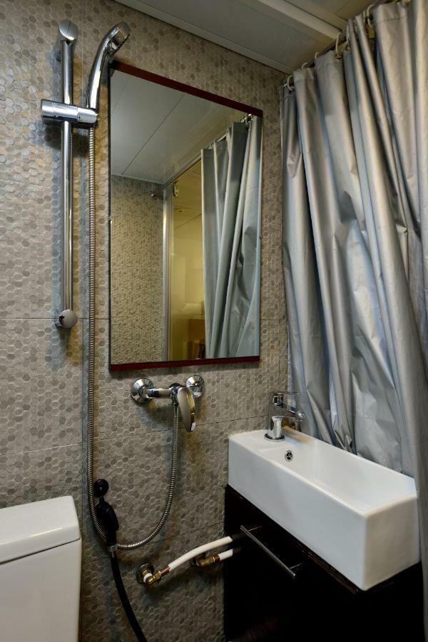 Guest house Atlas & Backpackers *