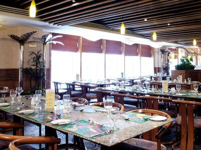 Metropark Kowloon Hotel 4*