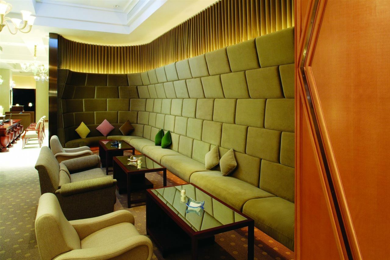Hotel Lanson Place Causeway Bay, 5*