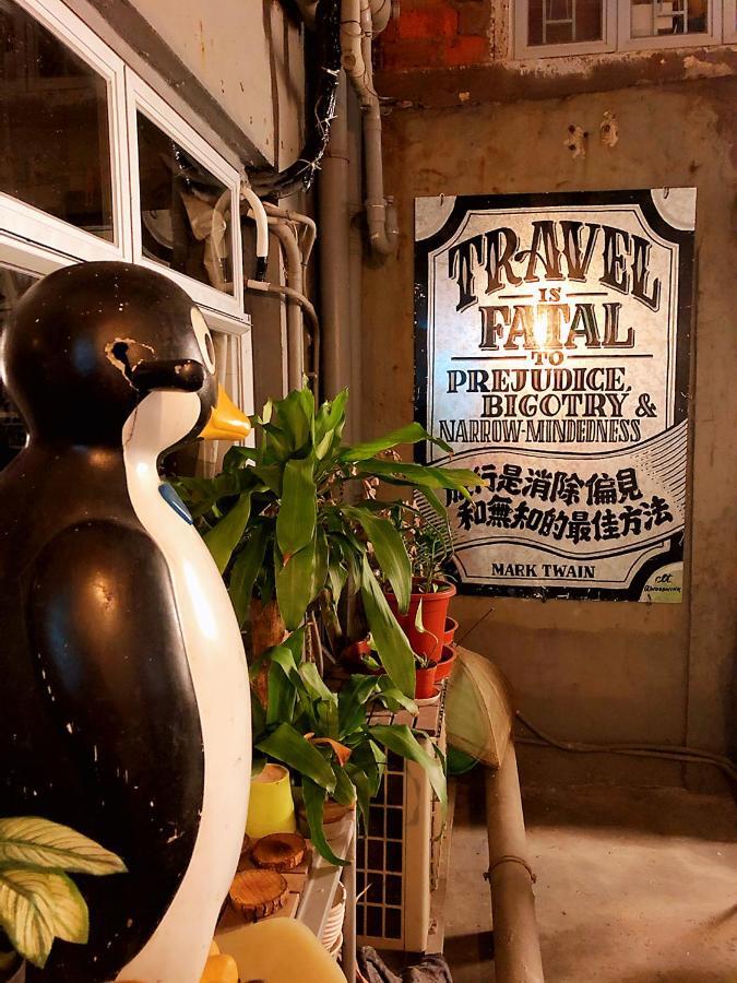Wontonmeen Hostel Hong Kong