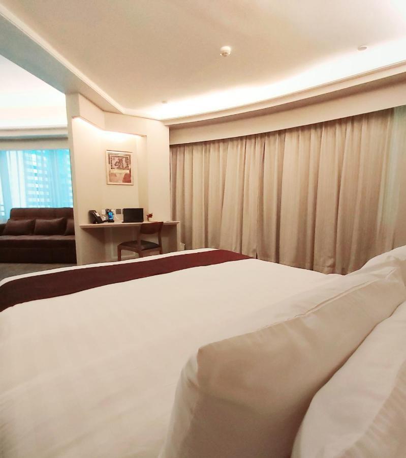 Hotel South Pacific 4*