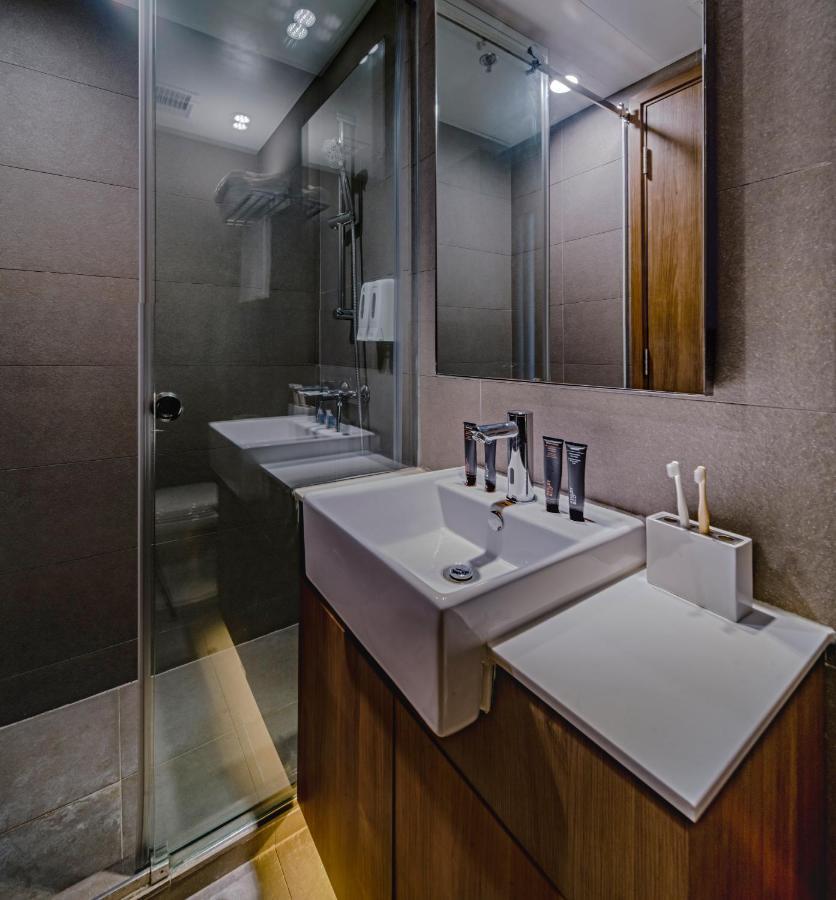 Oootopia West 3* Hong Kong