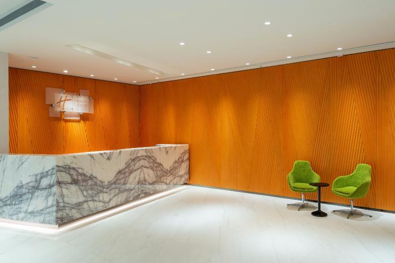 Express Kowloon Cbd2 By Ihg Khách sạn 3*