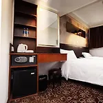 Lander Hotel Prince Edward