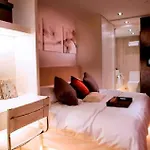 Yi Serviced Apartments